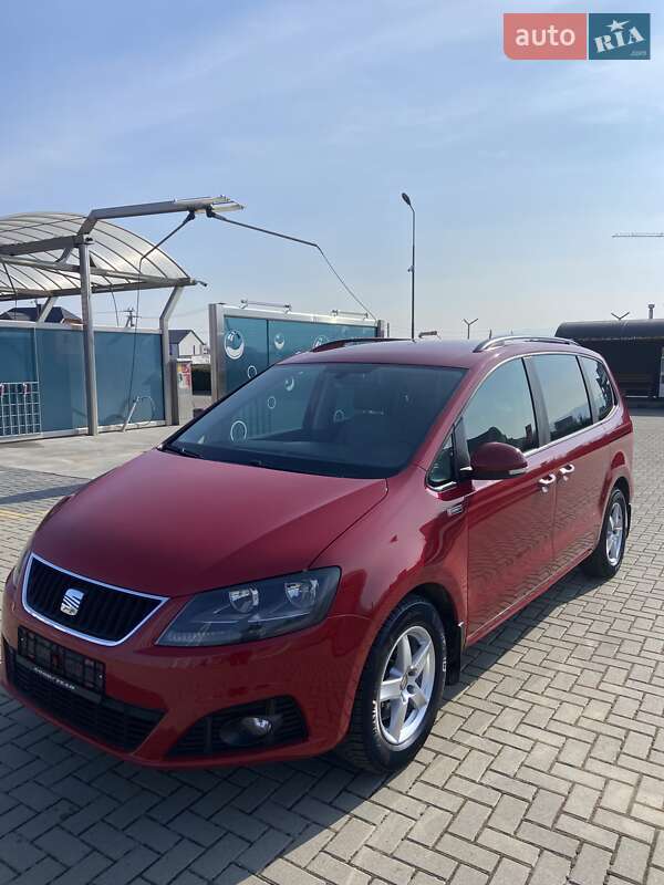 Мінівен SEAT Alhambra 2012 в 
