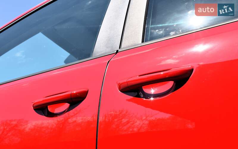 Минивэн SEAT Alhambra 2014 в Дрогобыче