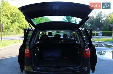 Минивэн SEAT Alhambra 2011 в 