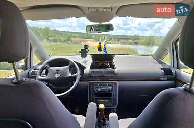 Минивэн SEAT Alhambra 2003 в 