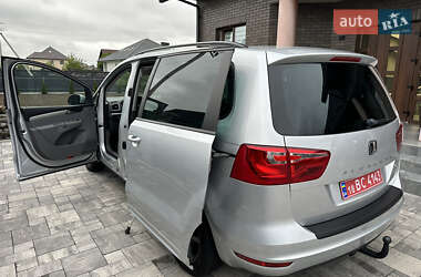 Минивэн SEAT Alhambra 2011 в 