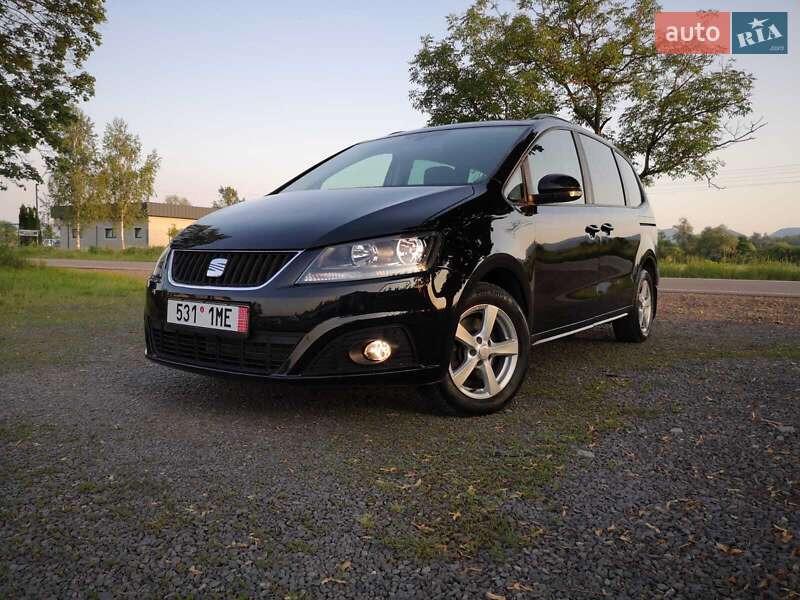 Минивэн SEAT Alhambra 2012 в 