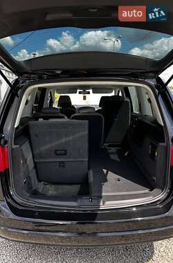 Минивэн SEAT Alhambra 2012 в 