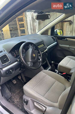 Минивэн SEAT Alhambra 2010 в 