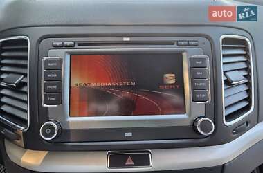 Минивэн SEAT Alhambra 2011 в 