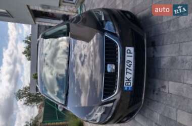 Минивэн SEAT Alhambra 2015 в 