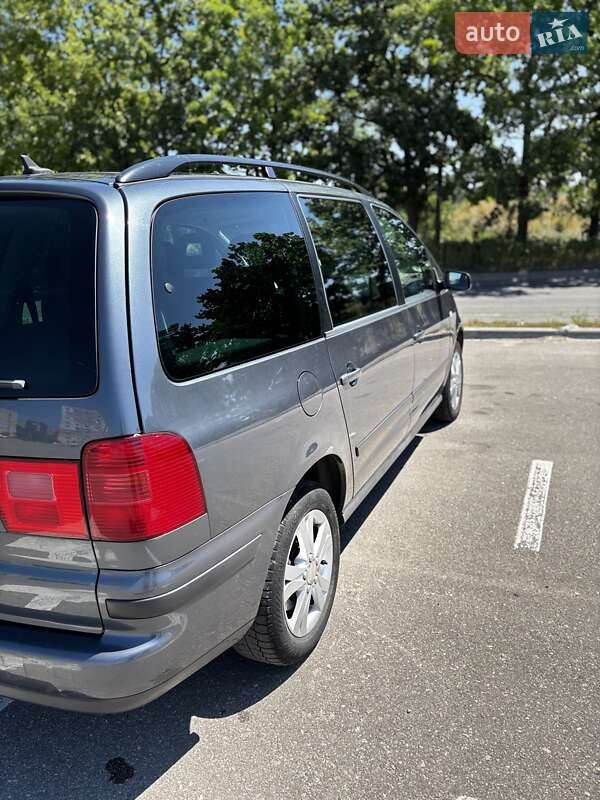 Мінівен SEAT Alhambra 2008 в Кропивницькому