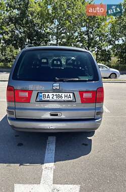 Минивэн SEAT Alhambra 2008 в 