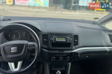 Мінівен SEAT Alhambra 2011 в 