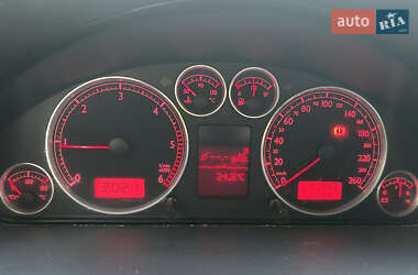 Минивэн SEAT Alhambra 2010 в 