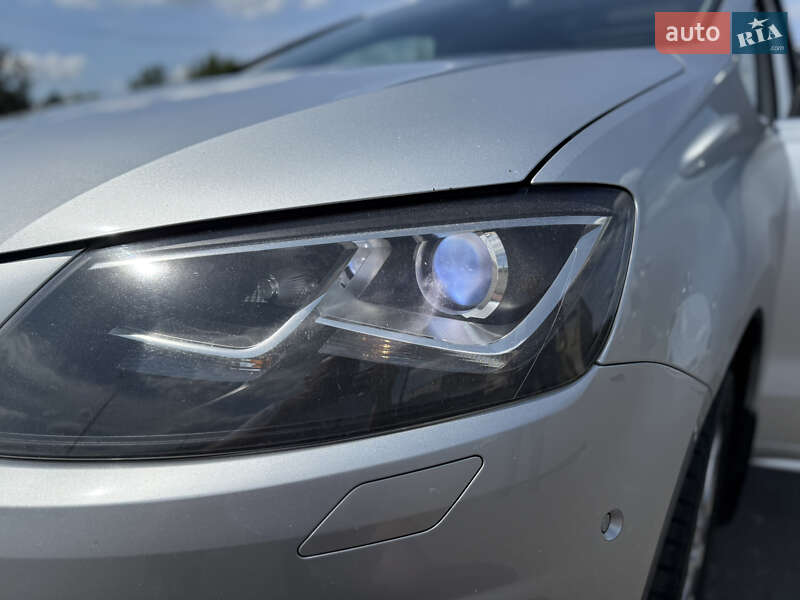 Минивэн SEAT Alhambra 2011 в Луцке