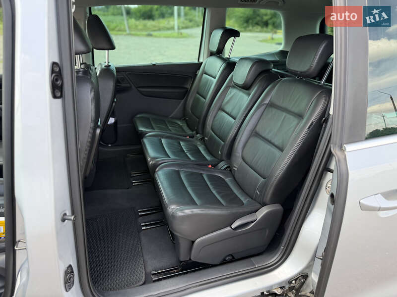 Минивэн SEAT Alhambra 2011 в Луцке
