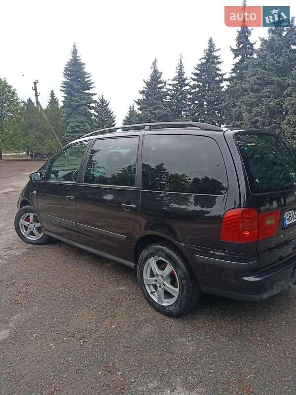 Минивэн SEAT Alhambra 2007 в Вознесенске
