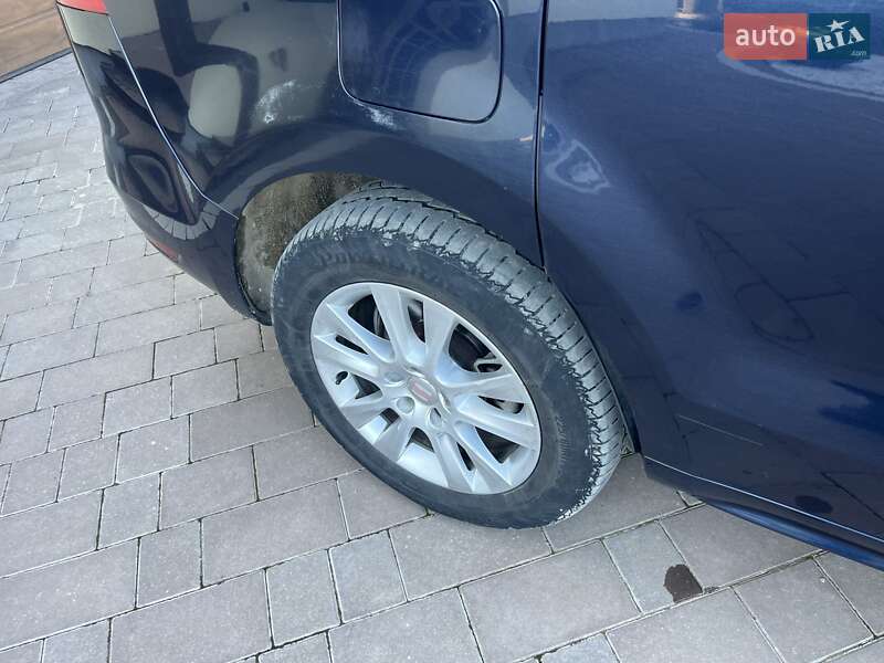 Минивэн SEAT Alhambra 2012 в Черновцах