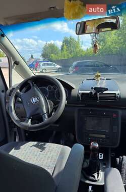 Минивэн SEAT Alhambra 2002 в 