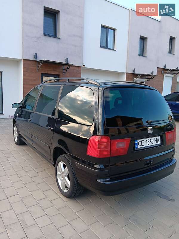 Минивэн SEAT Alhambra 2006 в Черновцах