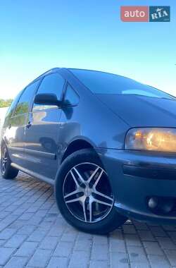 Минивэн SEAT Alhambra 2007 в 