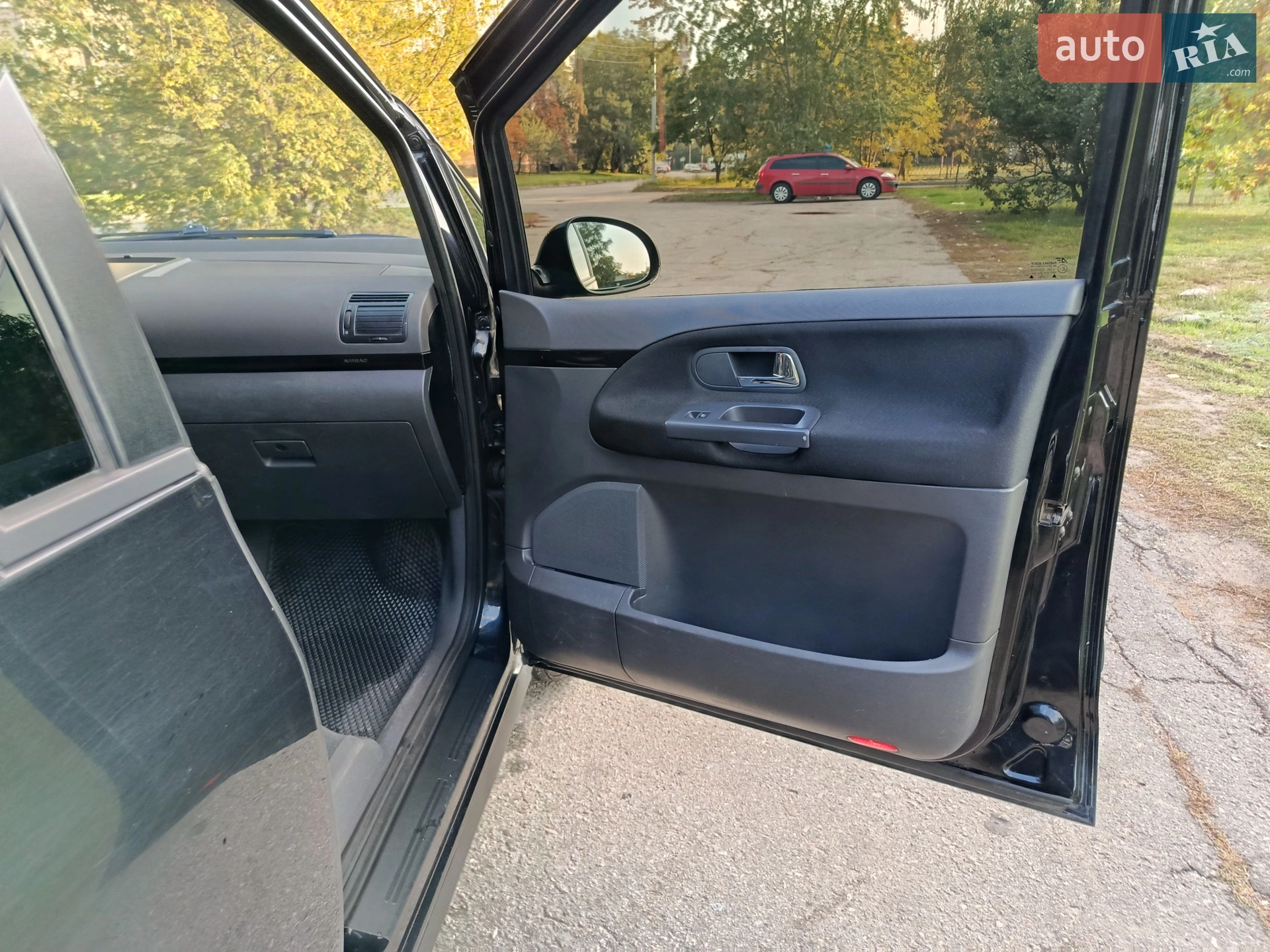 2010 SEAT Alhambra - мініатюра 18