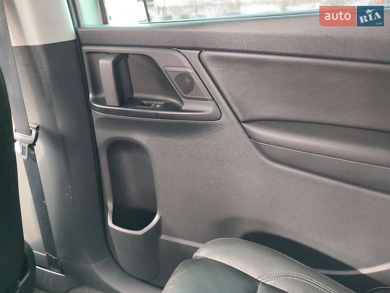 Минивэн SEAT Alhambra 2011 в Луцке фото 39 Минивэн SEAT Alhambra 2011 в Луцке