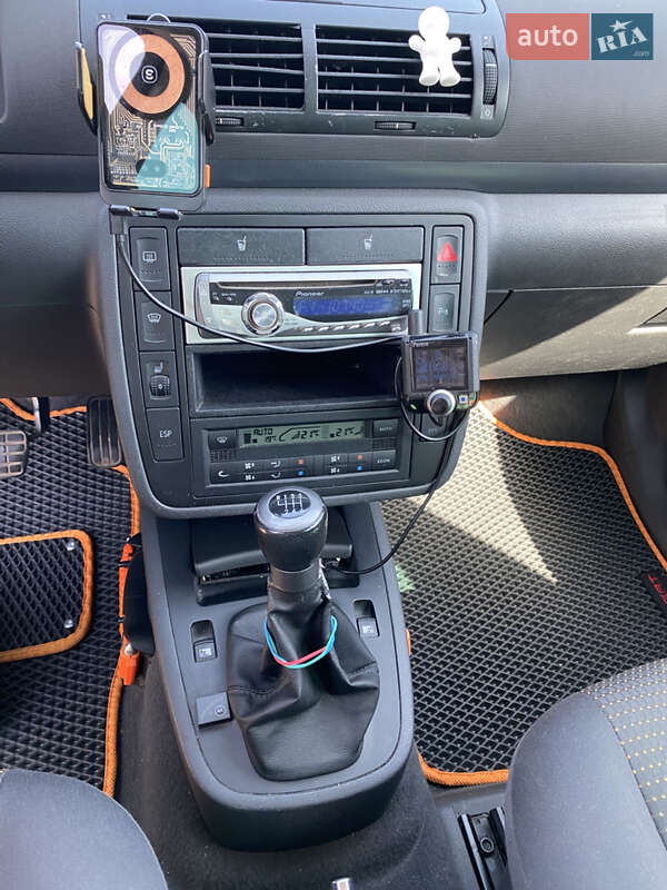 Минивэн SEAT Alhambra 2006 в Харькове фото 10 Минивэн SEAT Alhambra 2006 в Харькове