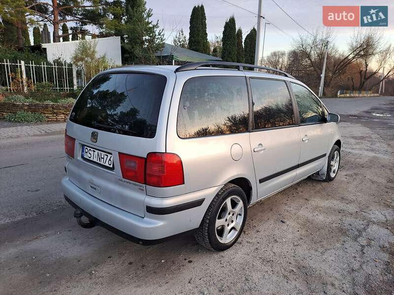 Мінівен SEAT Alhambra 2003 в Рівному фото 10 Мінівен SEAT Alhambra 2003 в Рівному