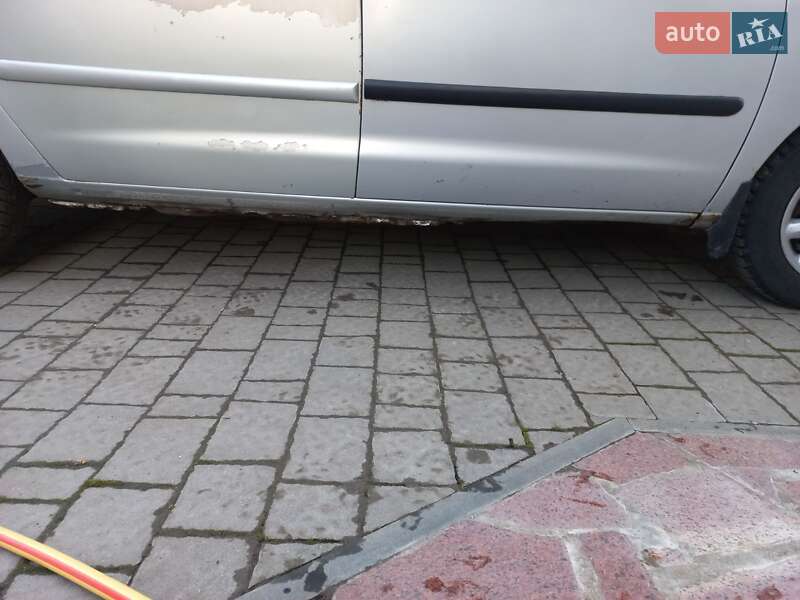 Минивэн SEAT Alhambra 1999 в Радехове