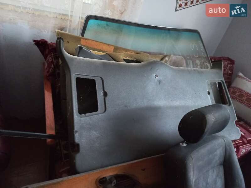 Минивэн SEAT Alhambra 1999 в Радехове