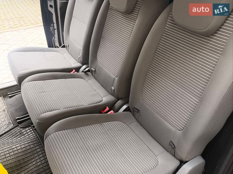 Мінівен SEAT Alhambra 2012 в Львові