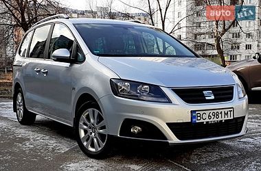 Минивэн SEAT Alhambra 2016 в Киеве