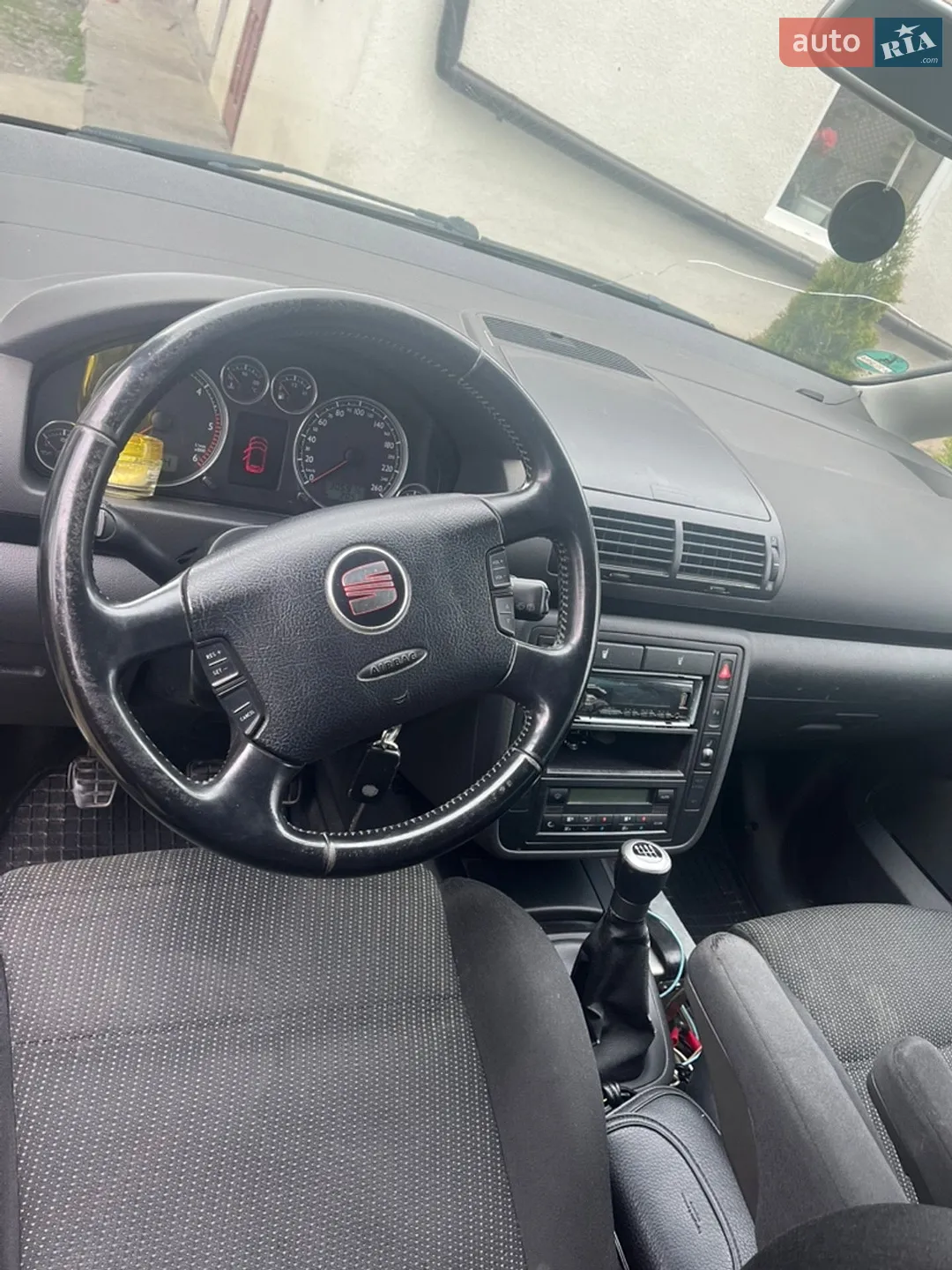 2010 SEAT Alhambra - мініатюра 4