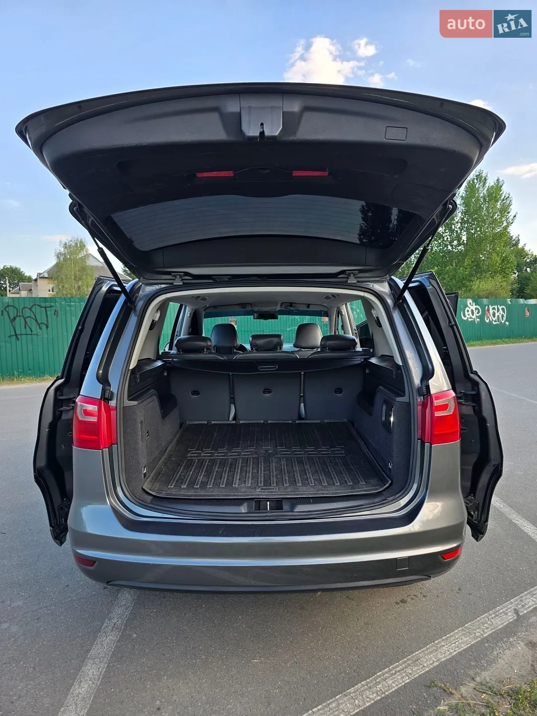 2011 SEAT Alhambra - мініатюра 16