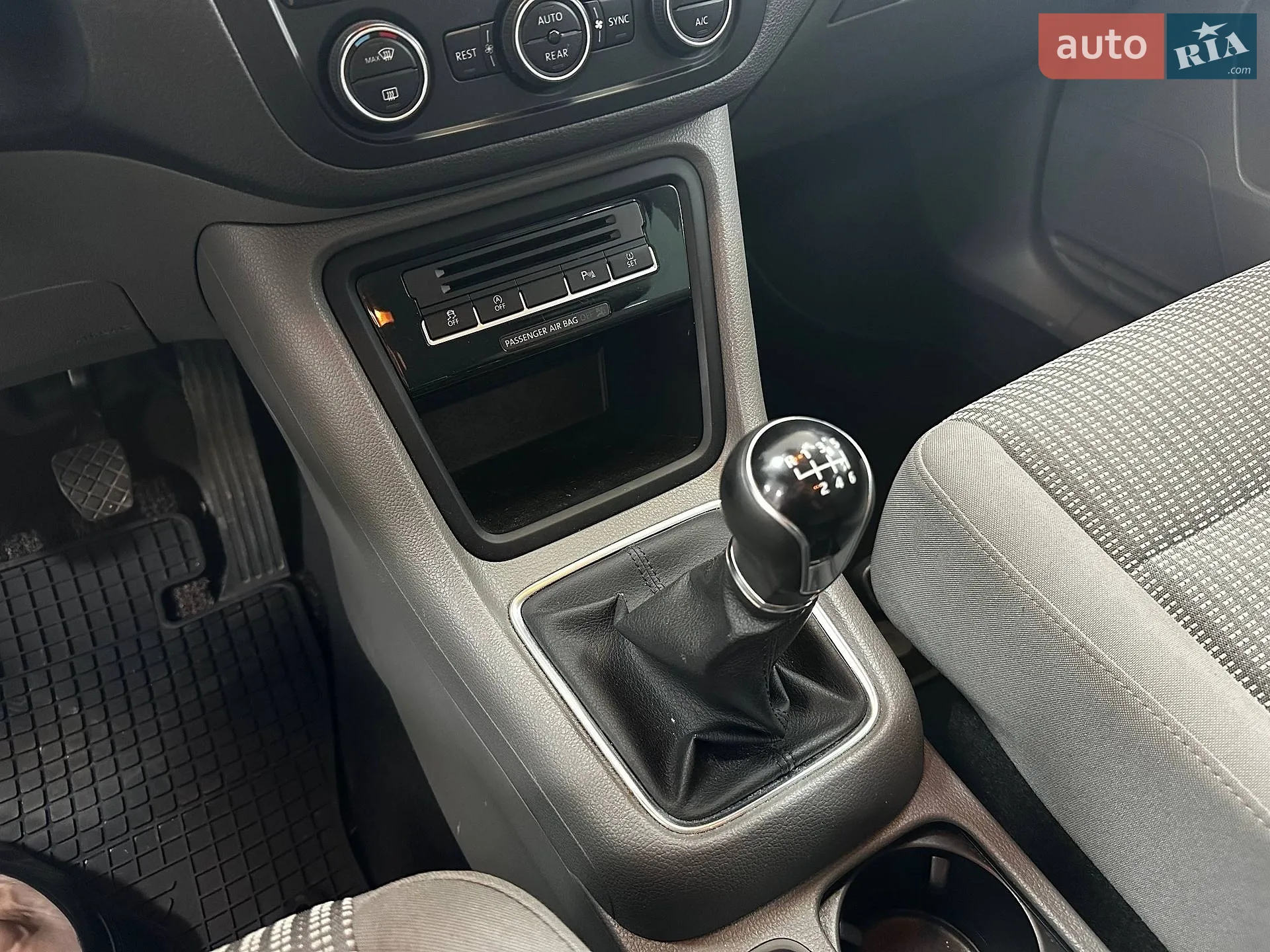 2016 SEAT Alhambra - мініатюра 25
