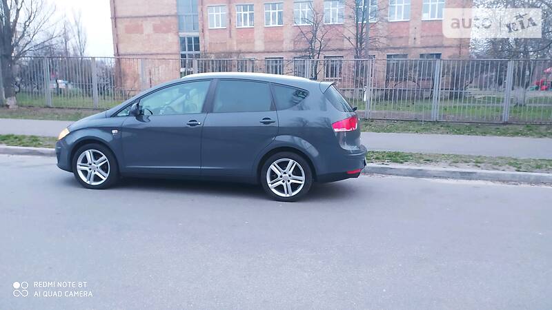 Мінівен SEAT Altea XL 2009 в Києві
