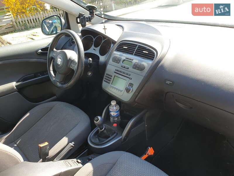 Универсал SEAT Altea XL 2008 в Львове