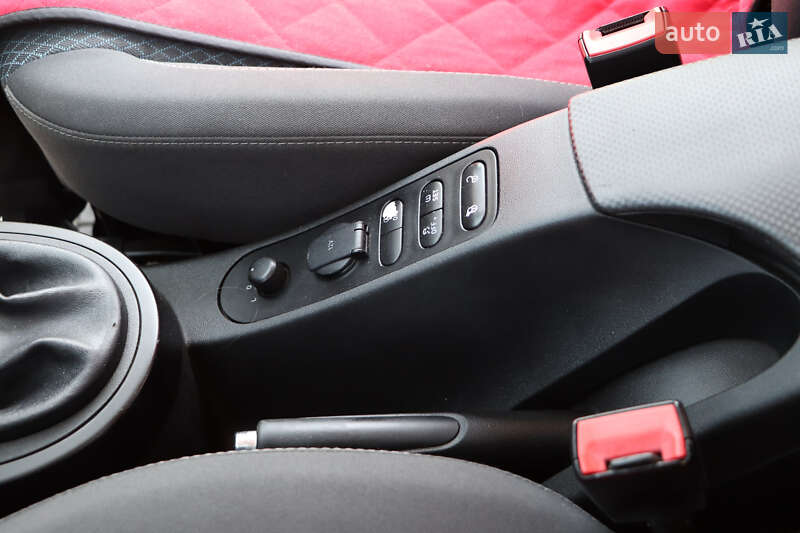 Минивэн SEAT Altea XL 2014 в Новоселице
