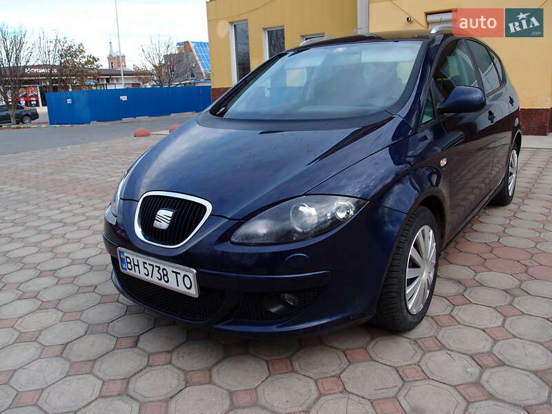 Минивэн SEAT Altea XL 2008 в Измаиле фото 5 Минивэн SEAT Altea XL 2008 в Измаиле