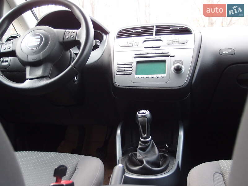 Минивэн SEAT Altea XL 2008 в Измаиле фото 23 Минивэн SEAT Altea XL 2008 в Измаиле