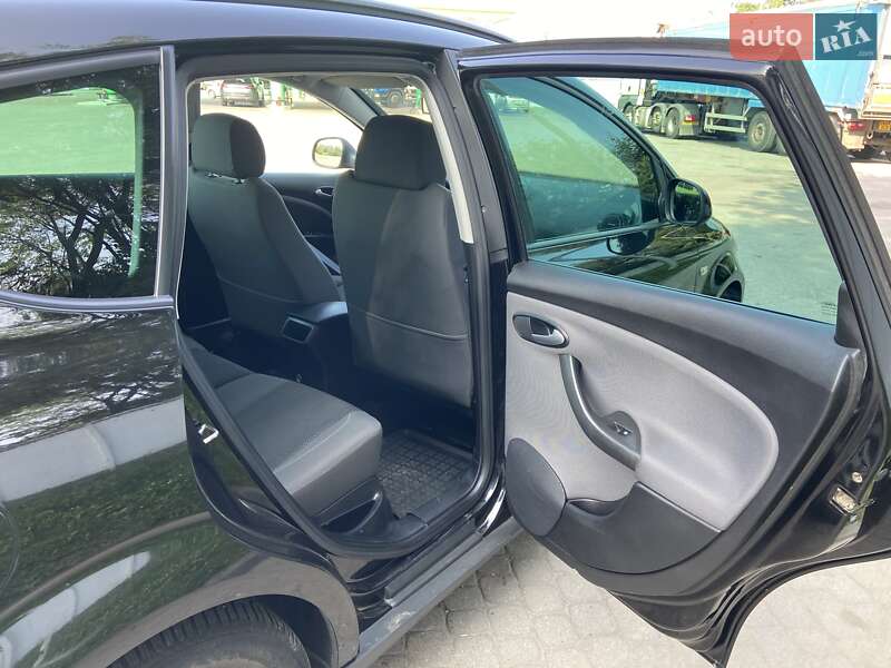Минивэн SEAT Altea XL 2015 в Мостиске