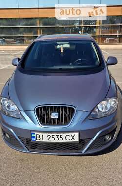 Минивэн SEAT Altea XL 2010 в Киеве