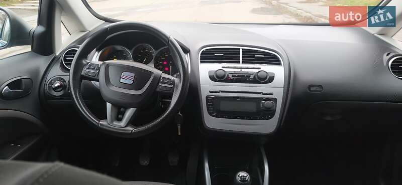 Минивэн SEAT Altea XL 2009 в Луцке