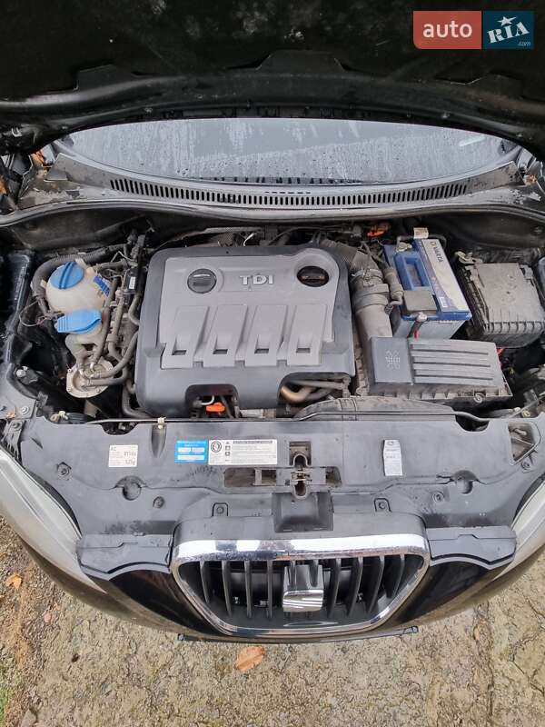 Минивэн SEAT Altea XL 2011 в Лубнах