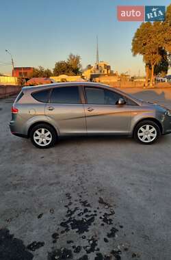 Минивэн SEAT Altea XL 2008 в 