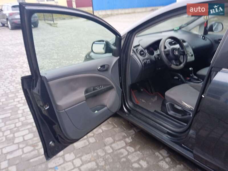 Мінівен SEAT Altea XL 2008 в Києві