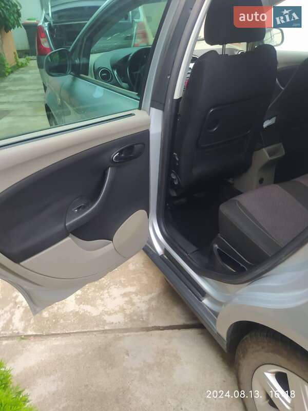 Минивэн SEAT Altea XL 2008 в Берегово