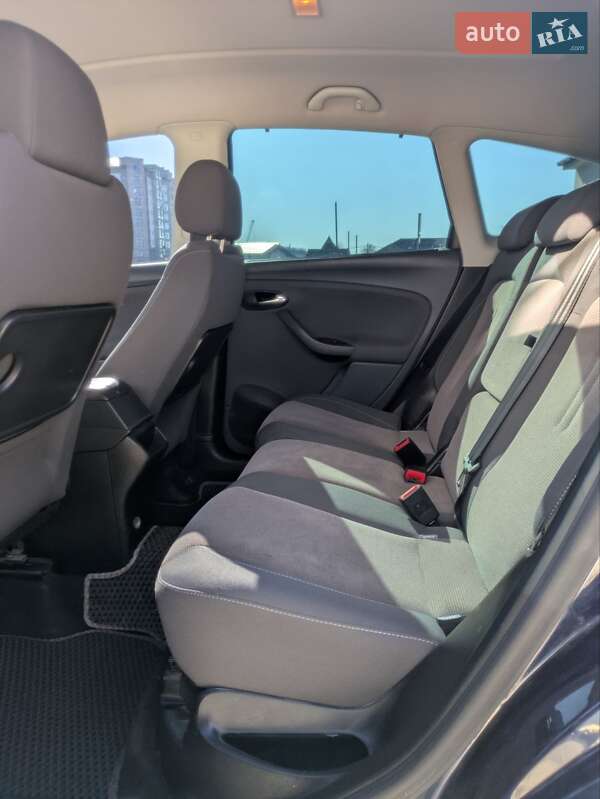 Минивэн SEAT Altea XL 2009 в Калуше