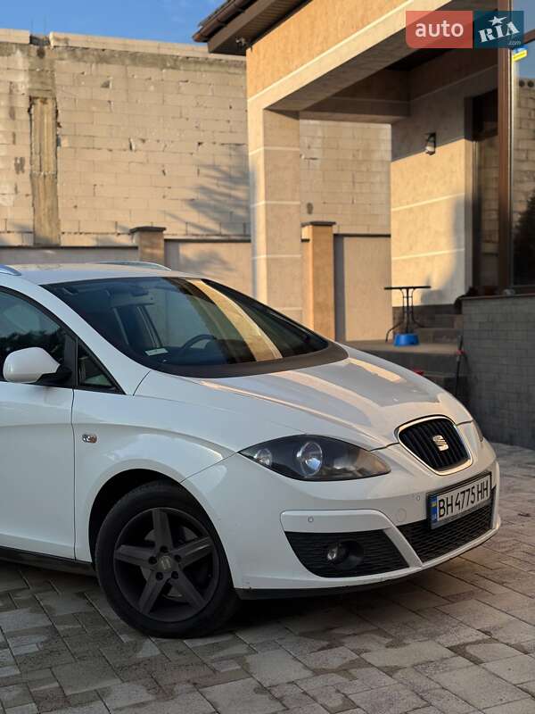 Мінівен SEAT Altea XL 2015 в 
