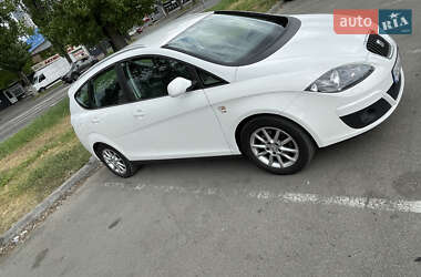 Минивэн SEAT Altea XL 2010 в Киеве
