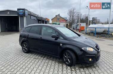 Мінівен SEAT Altea XL 2010 в 