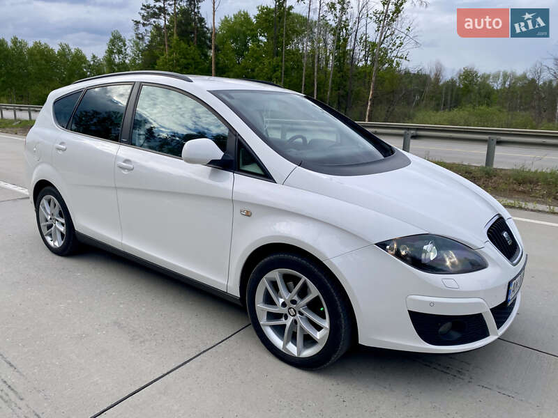 Хетчбек SEAT Altea XL 2016 в Житомирі