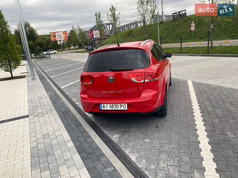 Минивэн SEAT Altea XL 2010 в Ирпене